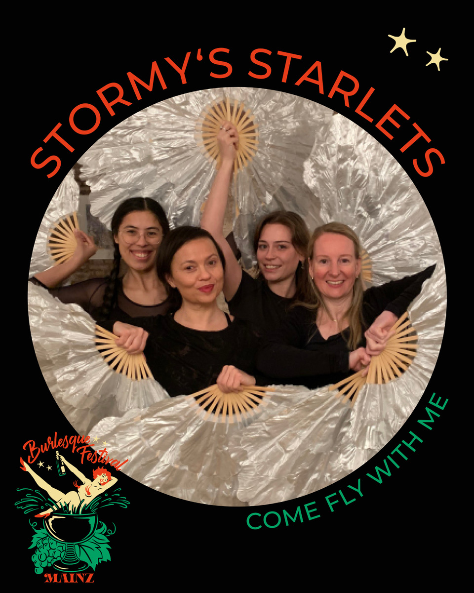 Coco Charnelle – Burlesque Performer from France